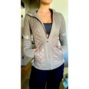 Athleta puffer